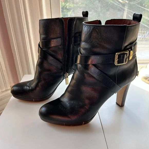 Louise et Cie ‘Labradora’ Boot- size 8.5 - Picture 4 of 11